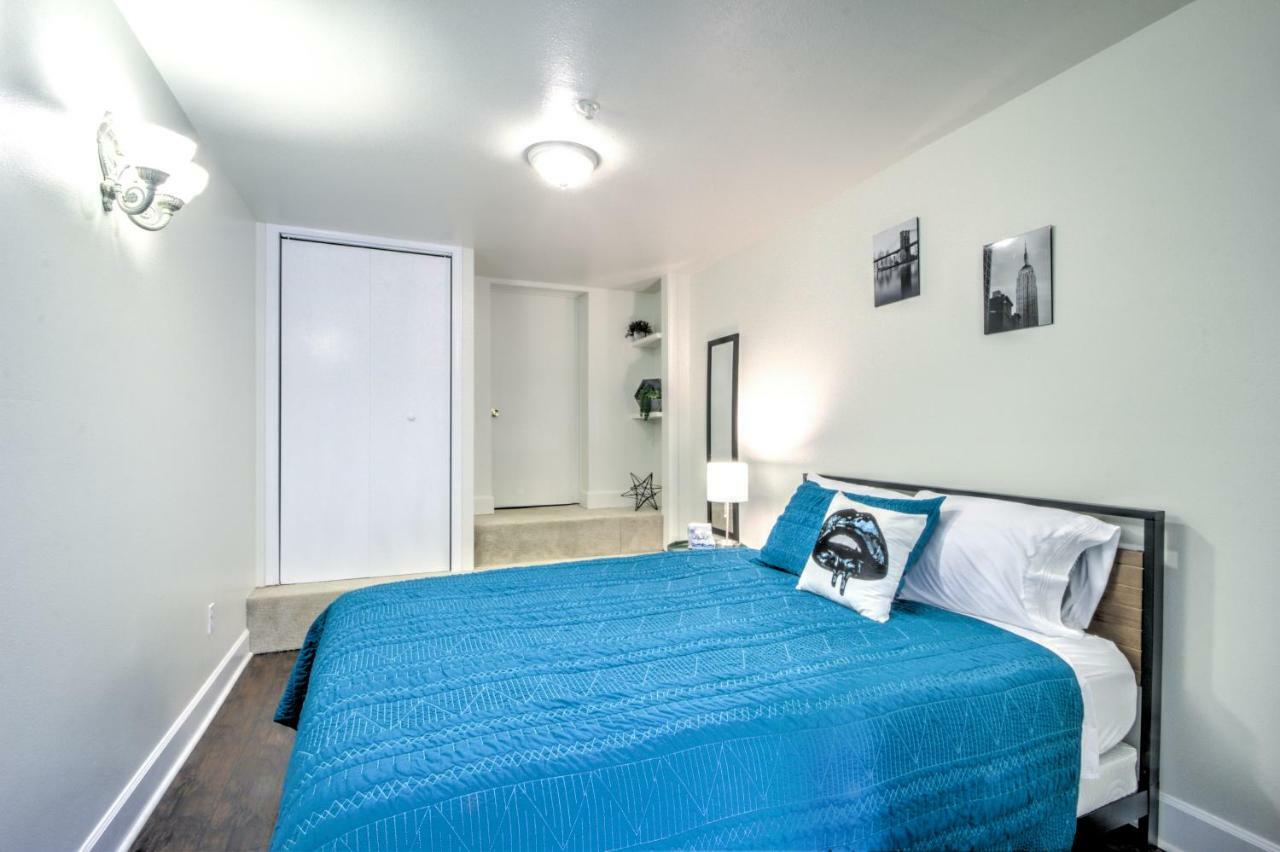 Capitol Hill Luxury Apartments Сіетл Екстер'єр фото