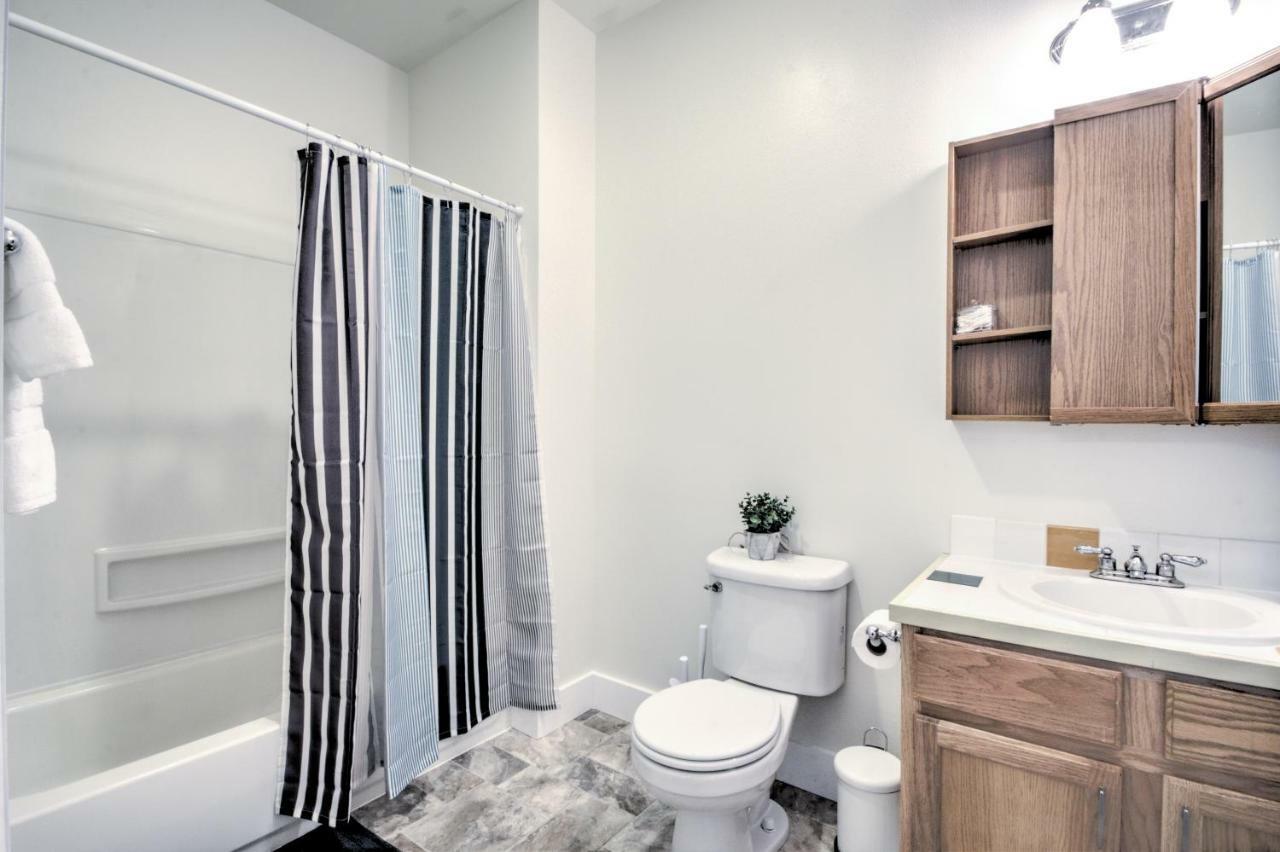 Capitol Hill Luxury Apartments Сіетл Екстер'єр фото